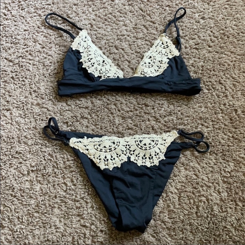 Planet Blue bikini top:S bottom:M